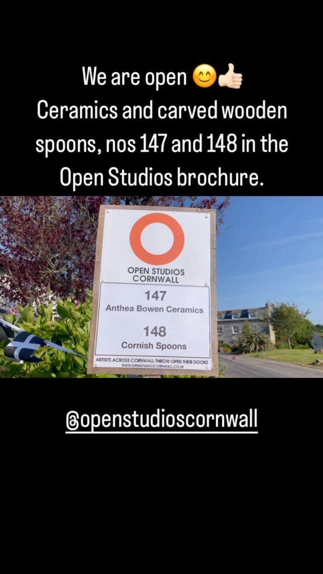 We are open … hurrah Open Studios Cornwall starts with a blue sky day 💙🌞 This year me and hubby @cornishspoons  are doing it together which will be a lot of fun and we have something for every taste and pocket 🙌 If you are in the area please do stop by and say hello 😊👍🏻 we are numbers 147 and 148 in the brochure and open studios cornwall website … links in bio for full details 👍🏻#openstudioscornwall  #ceramics #pottery #inspiredbynature #woodenspoons #carvedbyhand #creative #cornwall @openstudioscornwall